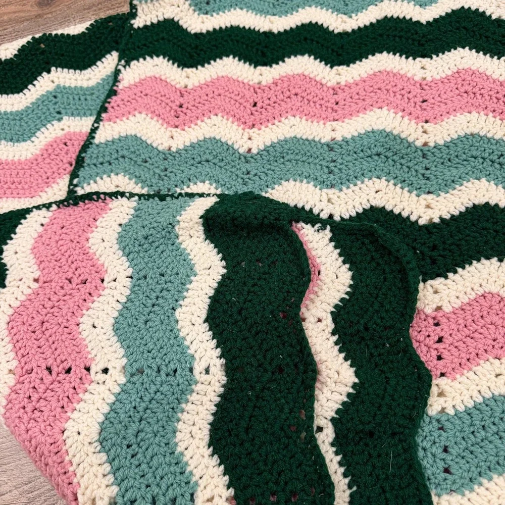 Hand Crocheted Vintage Chevron Afghan Blanket Green Pink‎ Cream Striped Throw